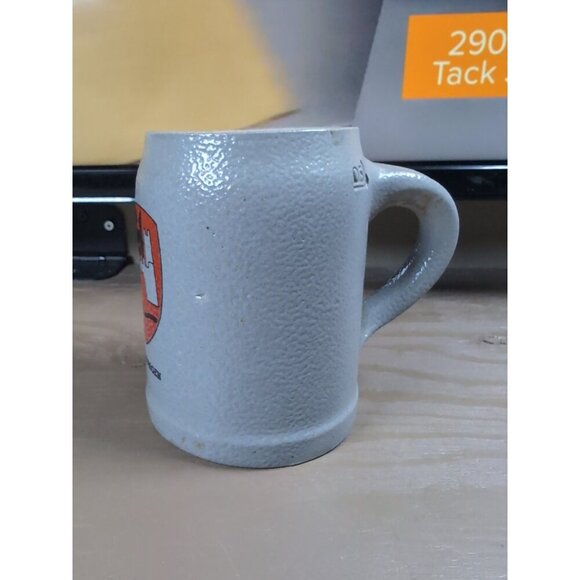 Volkswagen 1/2 0.5 L mug Beer Stein Made In Germany Red Shield Black Wolf Castle - Picture 6 of 10